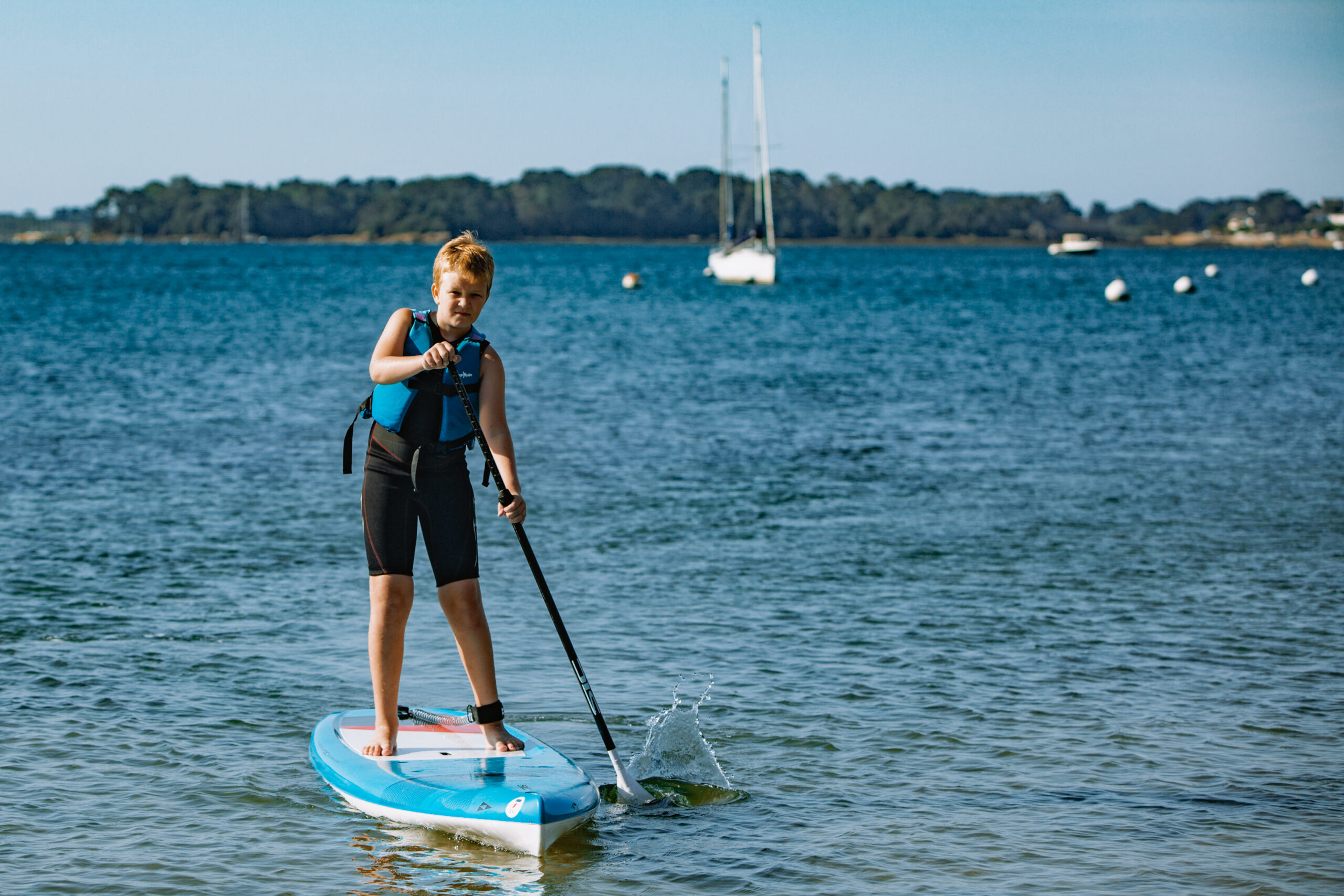GO PADDLING
